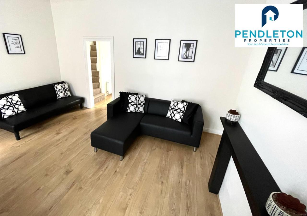普雷斯顿Modern 3 Bed House With Free Parking And Wi-Fi别墅 外观 照片