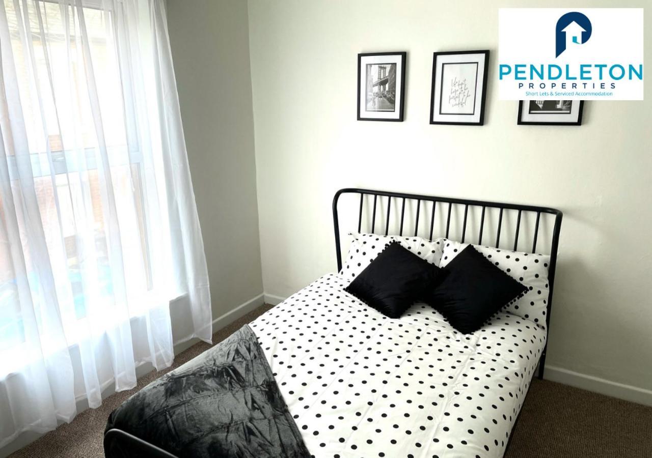 普雷斯顿Modern 3 Bed House With Free Parking And Wi-Fi别墅 外观 照片